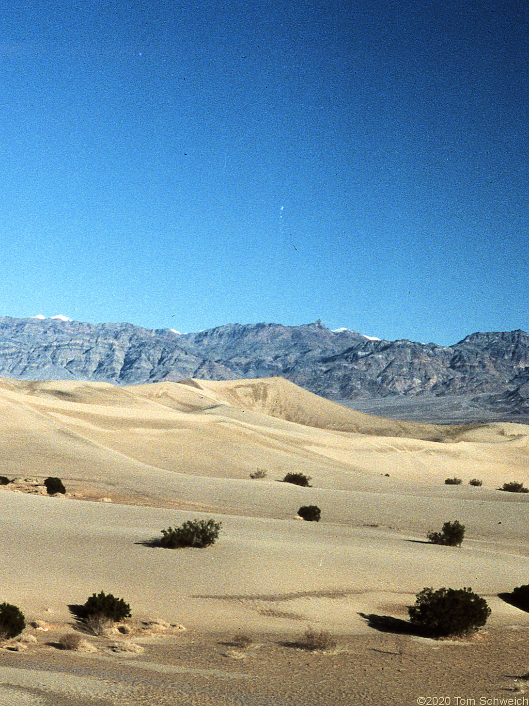 California, Inyo County, Death Valley, Stovepipe Wells