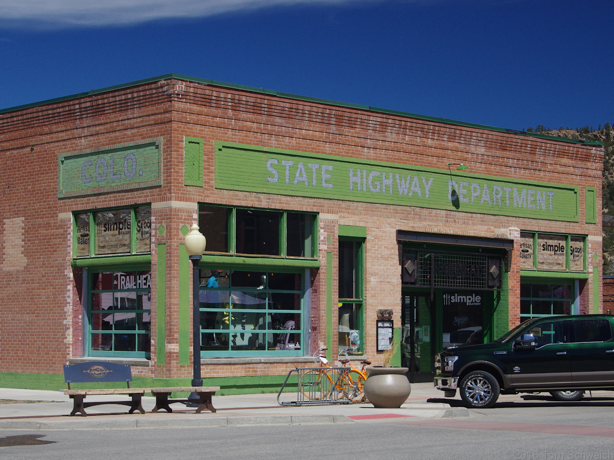 Repurposed building with sporting goods and a yummy caf e.