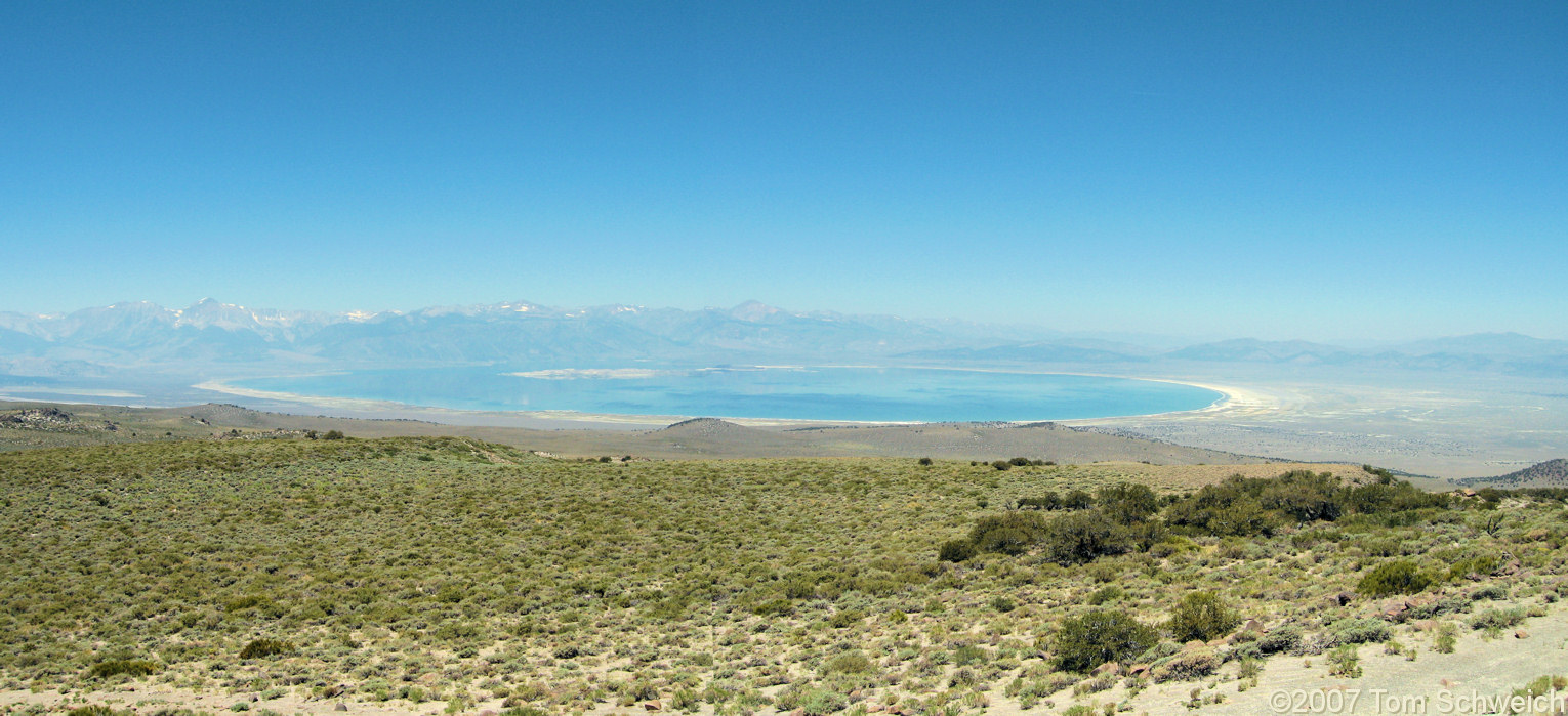 California, Mono County, Mono Lake, Cowtrack Mountain