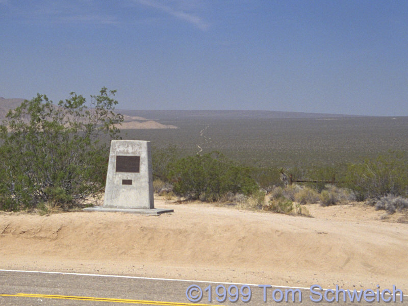 The Mojave Road west of Cedar Canyon.